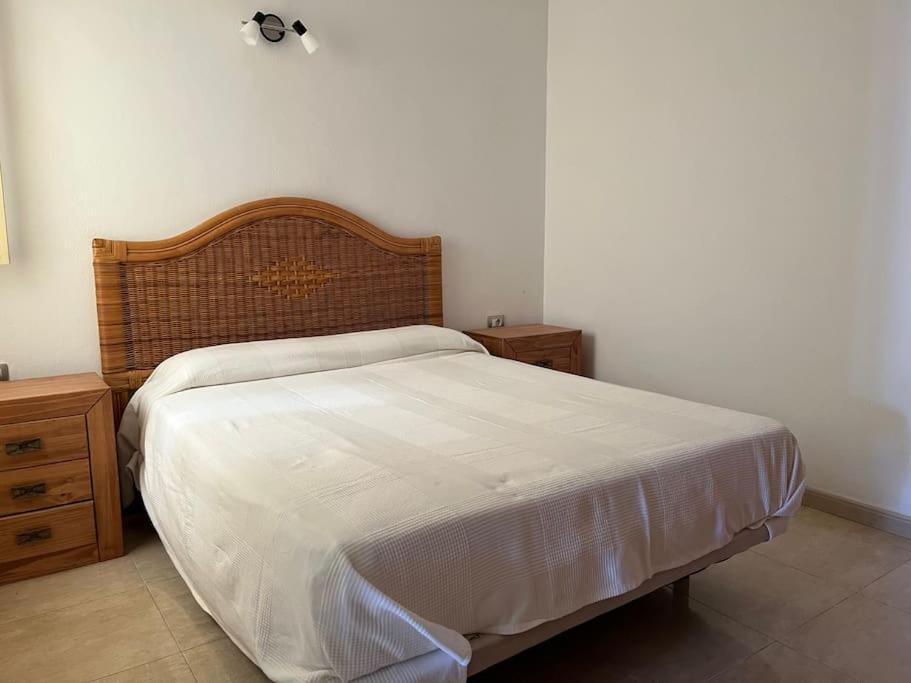 Playa Chica Apt With Terrace 100 M From The Sea Puerto del Carmen  Kültér fotó