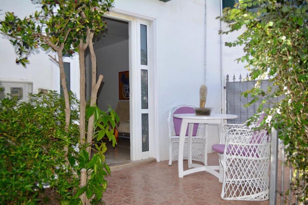 Playa Chica Apt With Terrace 100 M From The Sea Puerto del Carmen  Kültér fotó